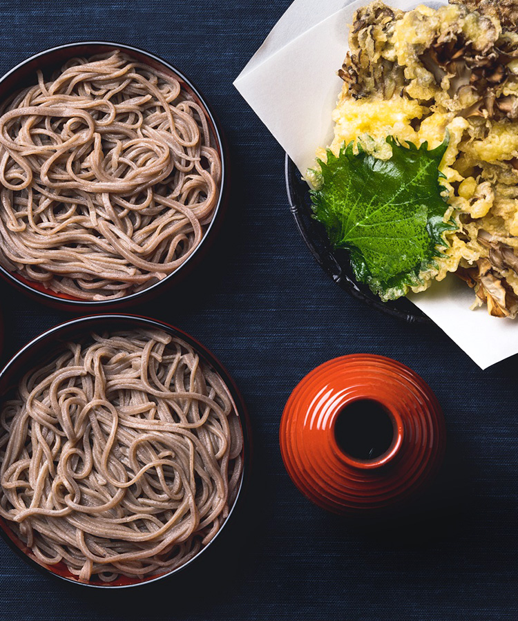 国際ブランド <br> 奥出雲そば処一福 蕎麦 出雲袋そば 2人前×5 めん100g×2 つゆ60g×2 ×5 半生そば ソバ 出雲そば そばつゆ つゆ付  出雲蕎麦 伝統の味 人気店 お食事処 長期保存 奥出雲 ギフト 保存食